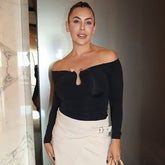 One-Piece Long-Sleeved T-Shirt