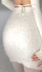 WHITE HIGH WAIST KNITTED MINI SKIRT