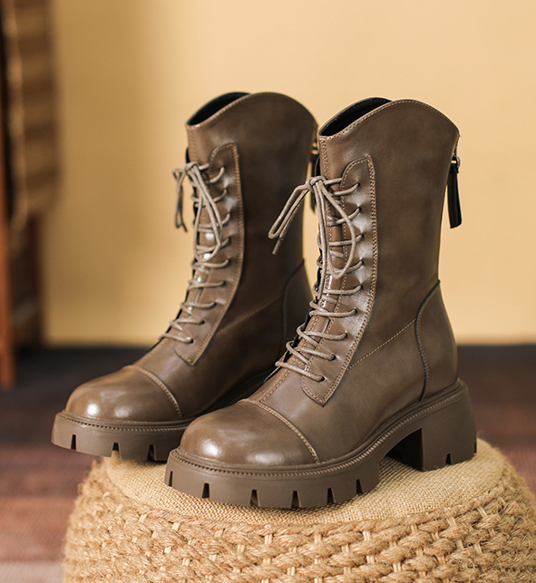 Trendy Moves Lace-Up Combat Boots