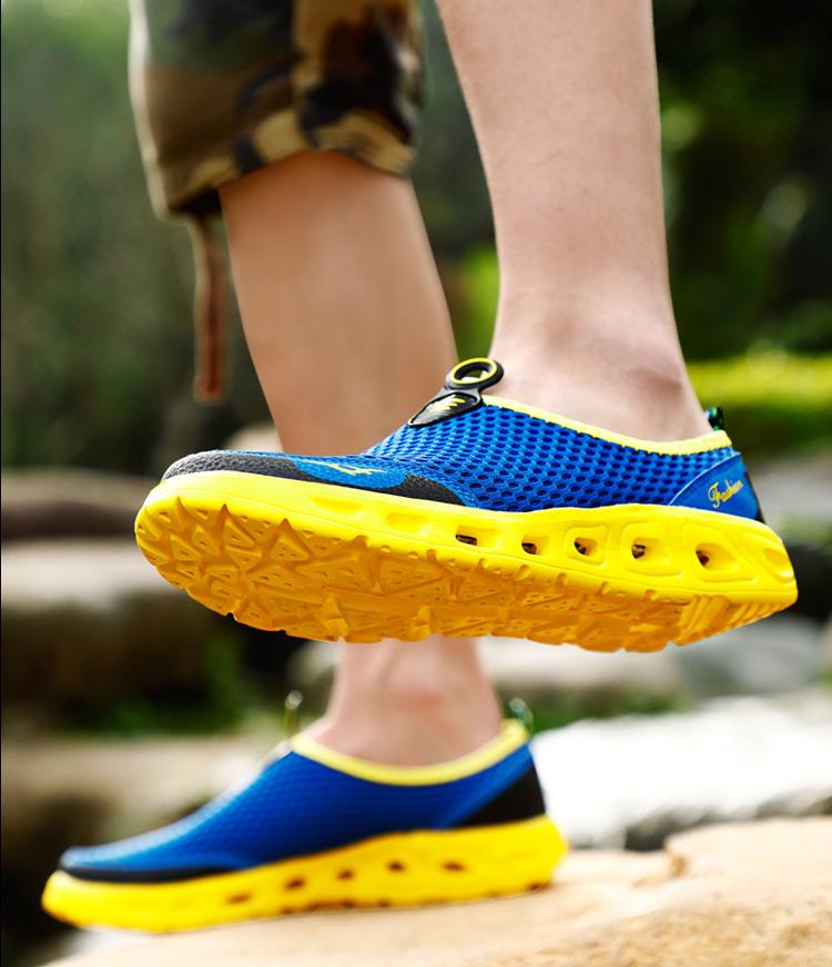 Men Honeycomb Mesh Quick Drying Beach Water Sandals