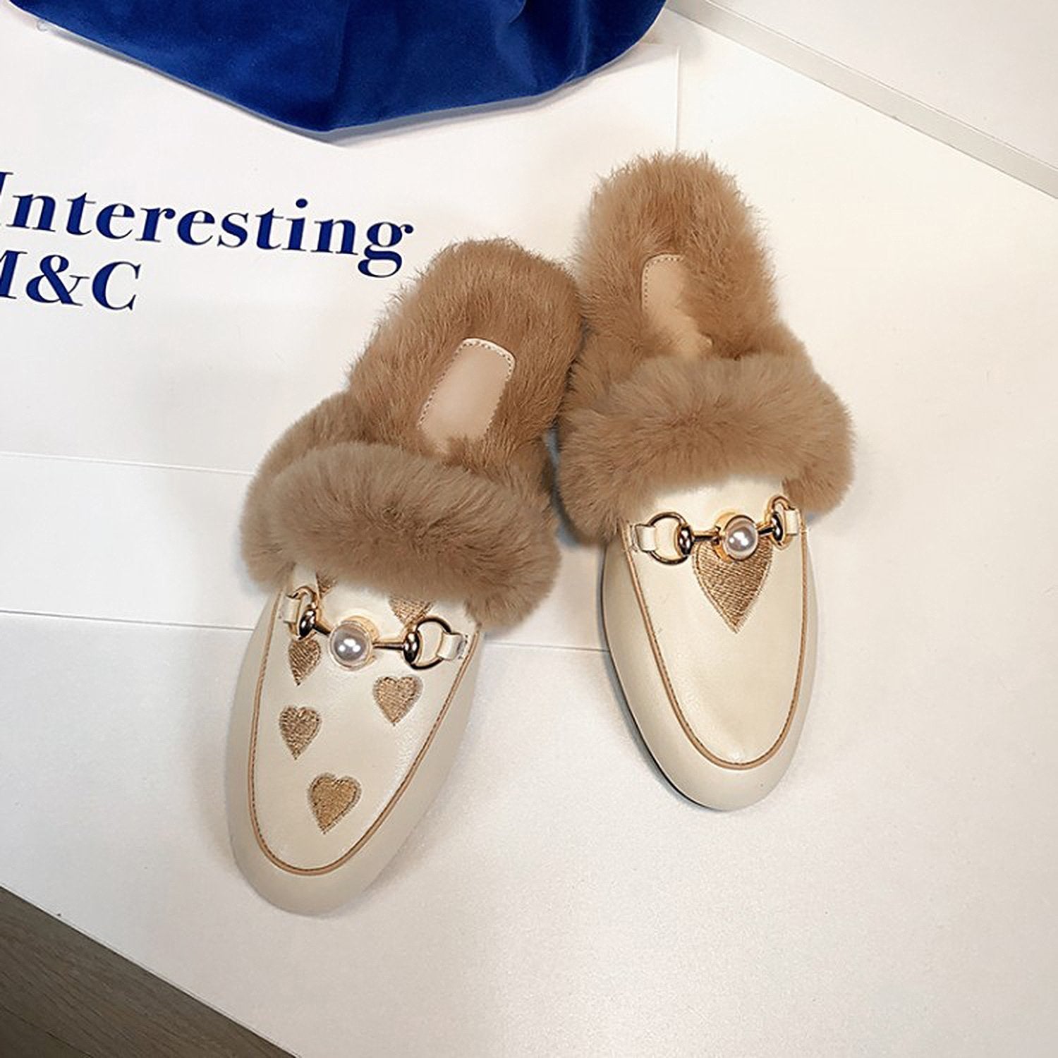 Embroidered Fur Pearl Buckle Slippers Mules Flat