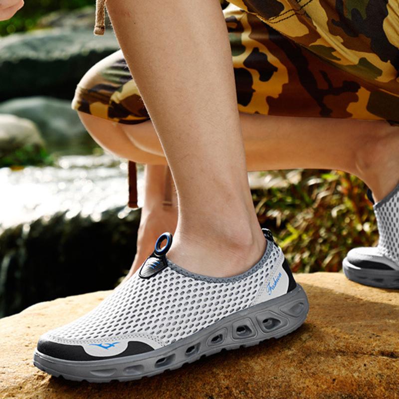 Men Honeycomb Mesh Quick Drying Beach Water Sandals