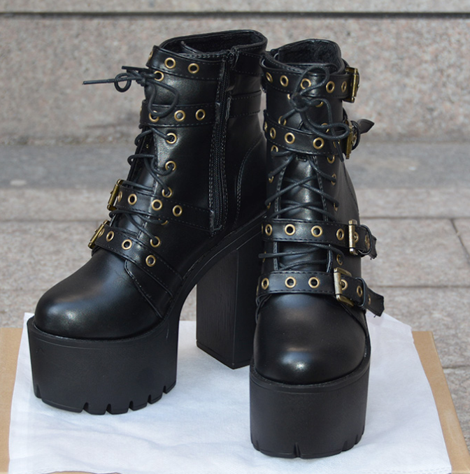 Gothic Platform Rivet Black Zipper Boots