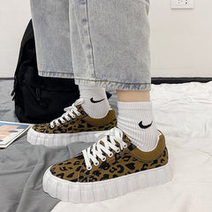 Women's Preppy Style Leopard Print Canvas Sneakers