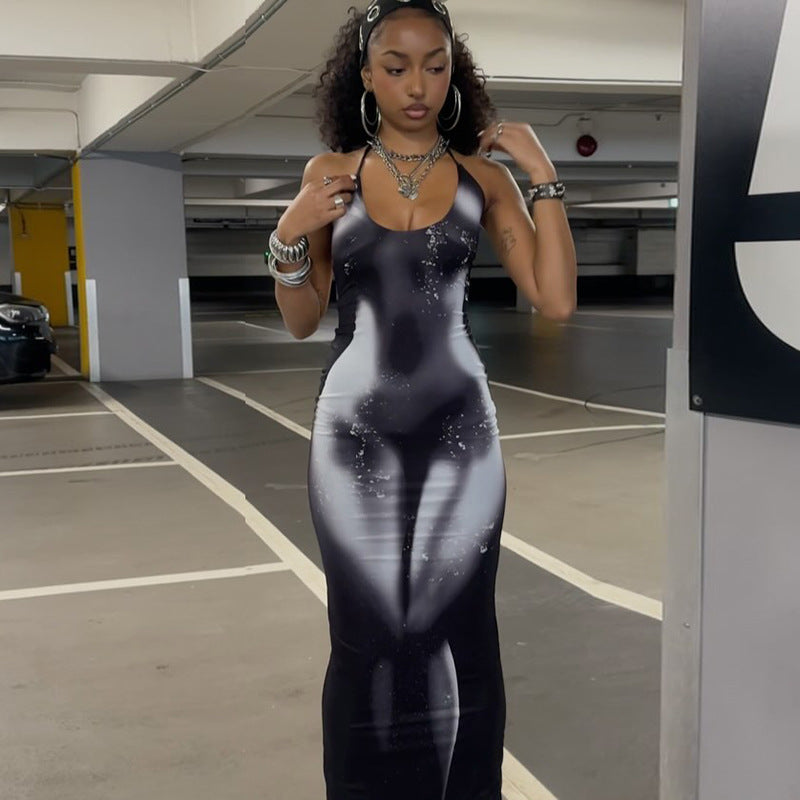 Fashionable Halterneck Slim Backless Dress