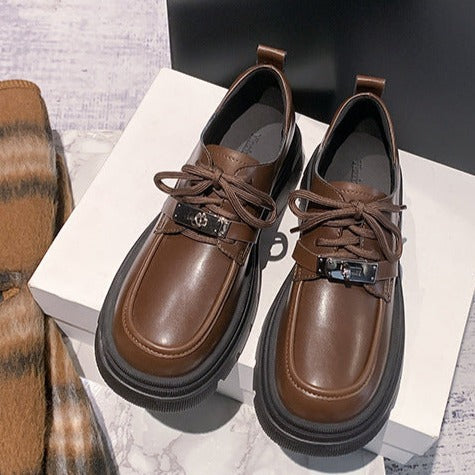 Oxford Leather Twist Lock Platform Lace-Up Shoes