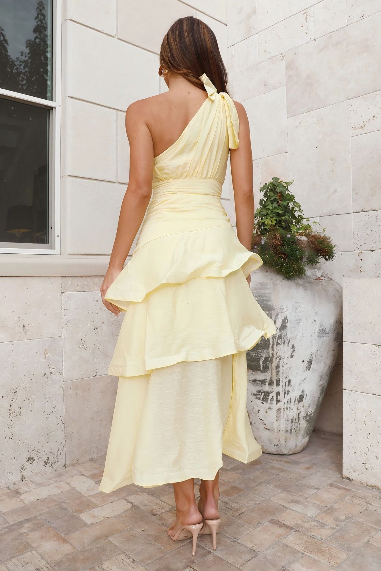 Solid color off-shoulder ruffle dress