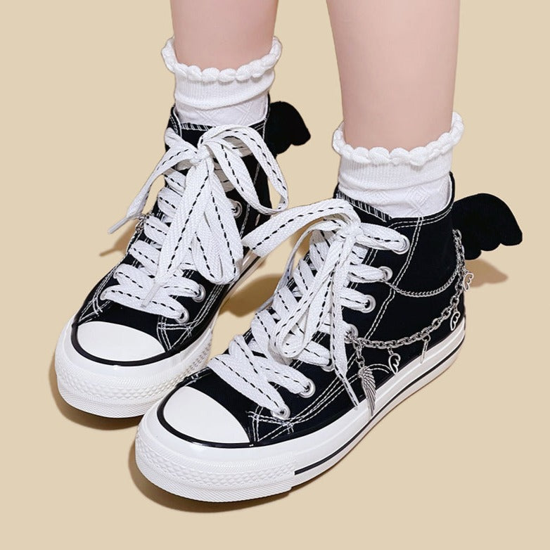 Mens Students Metal Chain Bat High Top Canvas Sneakers