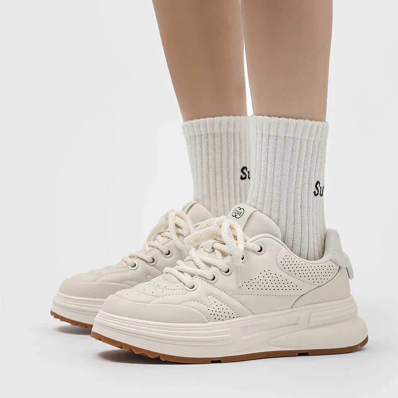 Light Stride Casual Sneakers