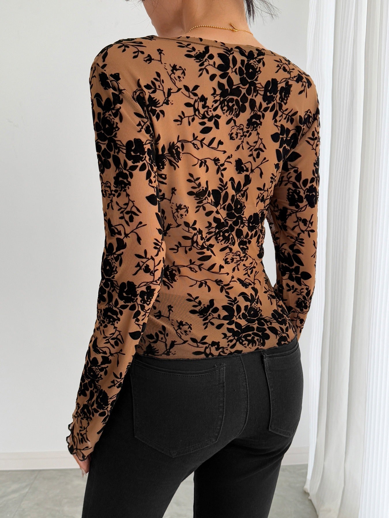 V-Neck Lace Flared Sleeve T-Shirt