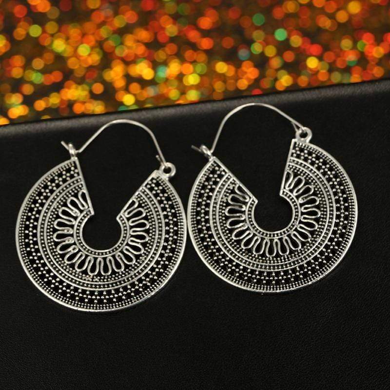 Hollow Flower Dangle Earrings