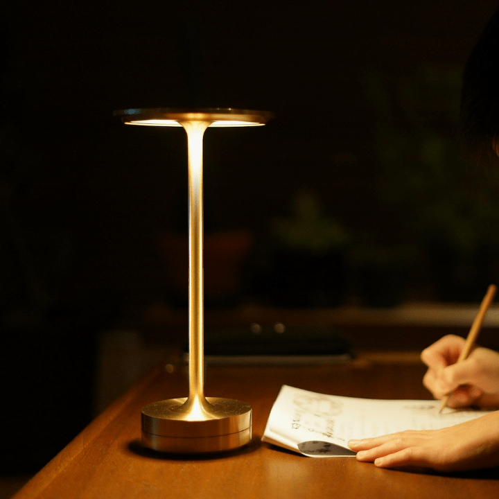 Cordless Metallic LED Table Lamp