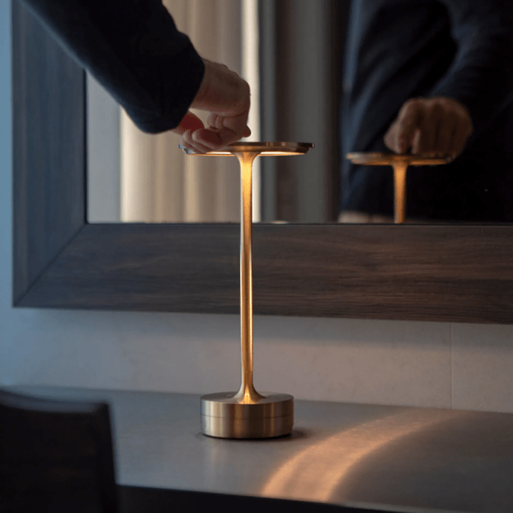 Cordless Metallic LED Table Lamp
