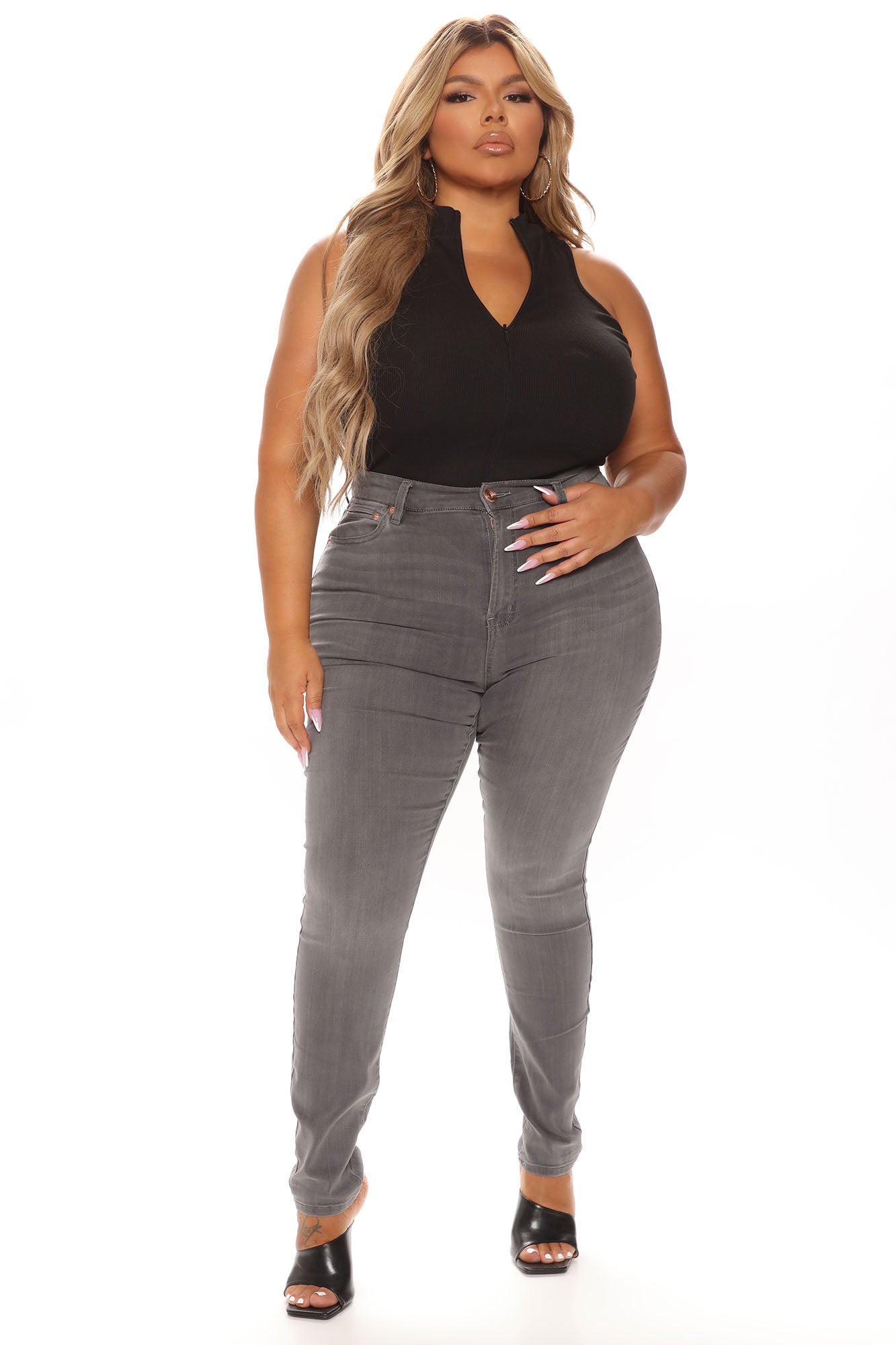 Total Smoke Show Super Stretch Skinny Jeans - Grey