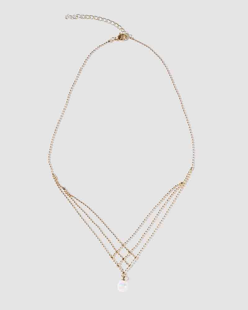 Gorger Statement Pearl Necklace